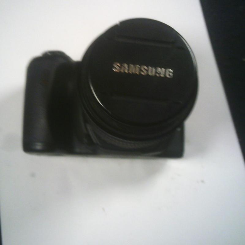 DIGITAL CAMERA SAMSUNG GX1L BEAUTIFUL USED CAMERA VINTAGE WORKS GREAT WITH DESIGNER JESSOP CARRY BAG